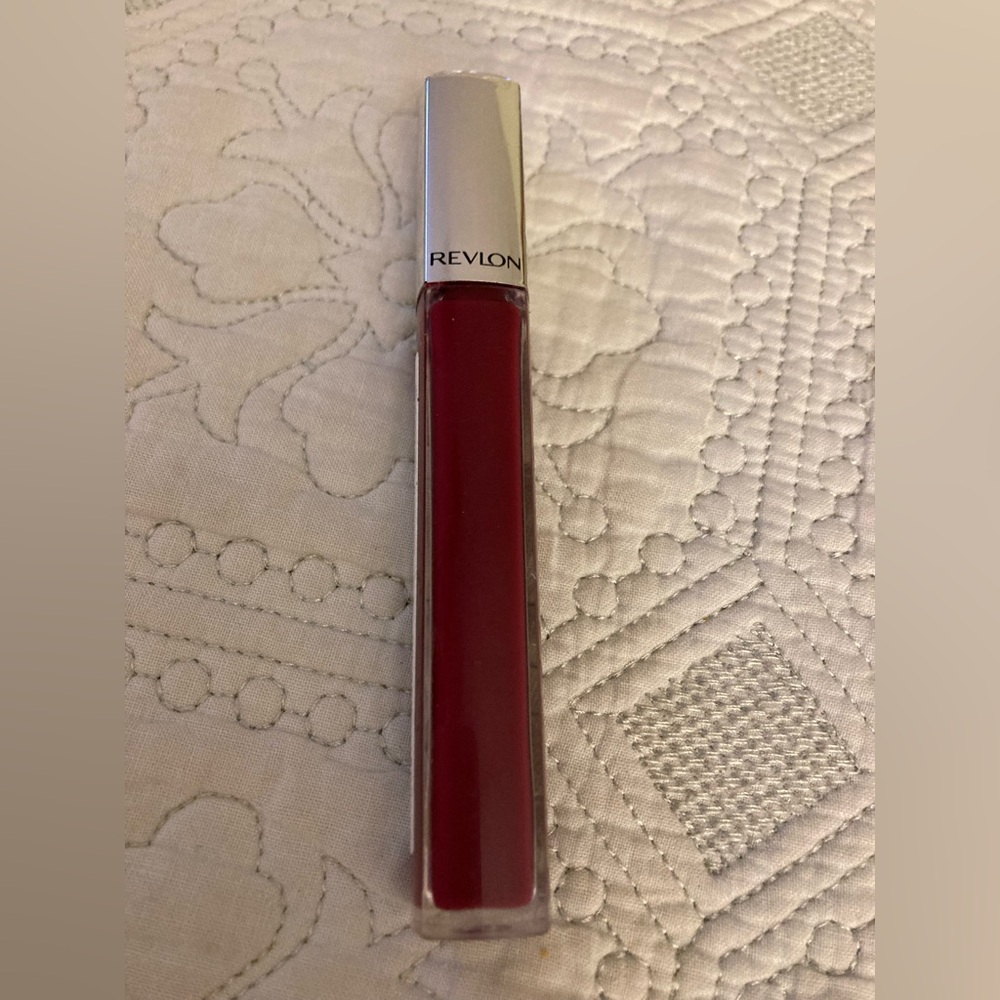 1-Revlon Ultra HD Lacquer Volume Liquid Lipstick 545 Carnelian 5.9 ml Unsealed